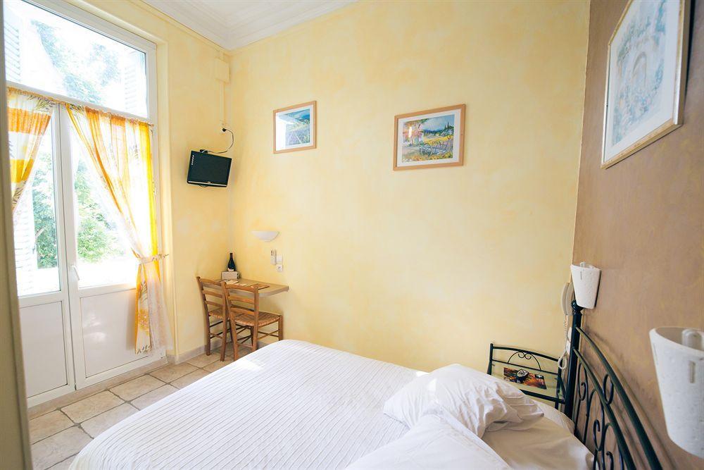 Hotel Altera Roma Avignon