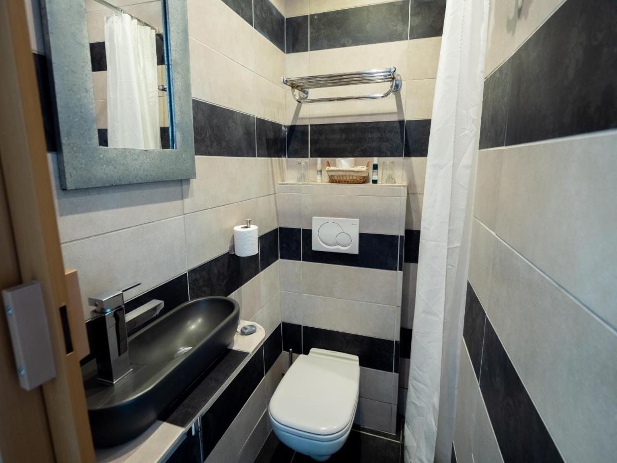 Hotel Altera Roma Avignon