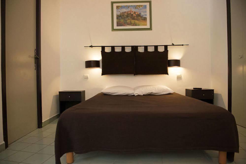 Altera Roma Hotel 3*